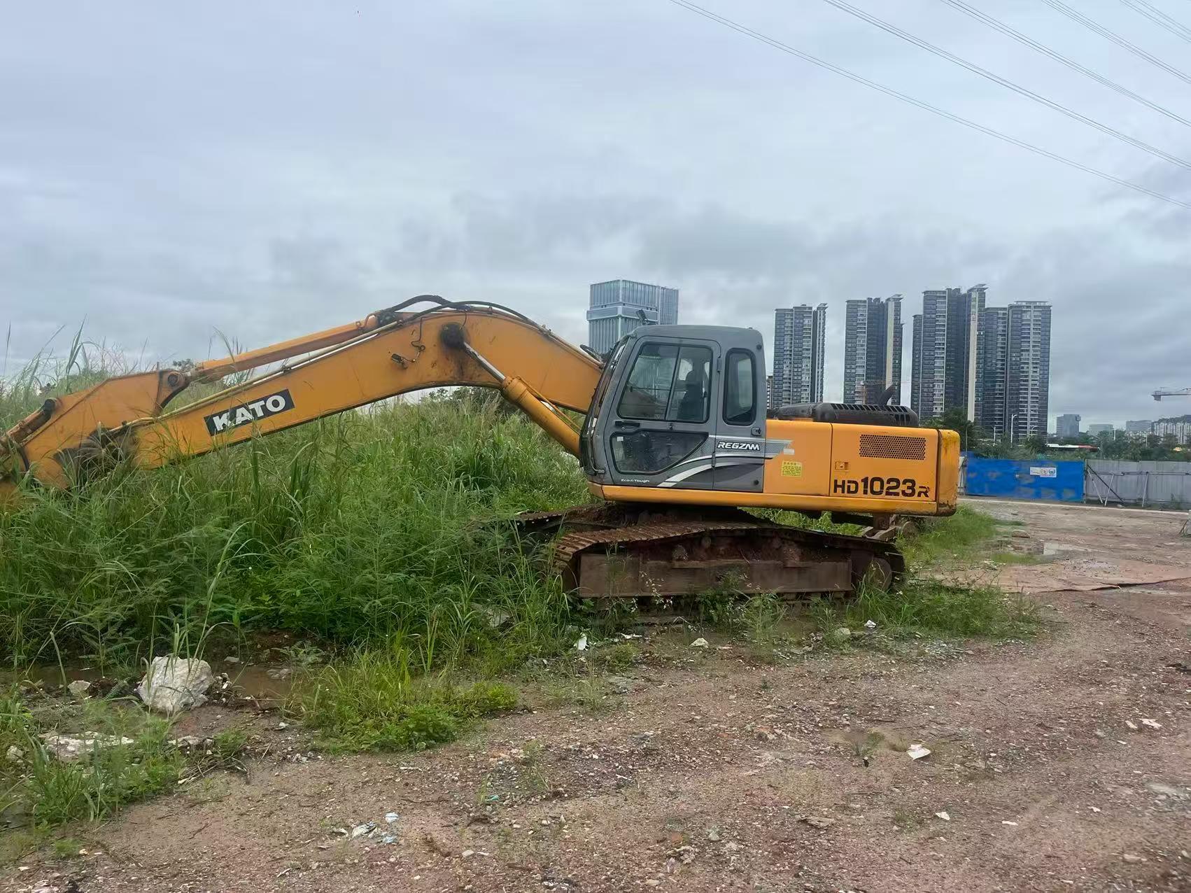 Buy Kato Used Excavator / 8 Buy Kato Used Excavator / 8