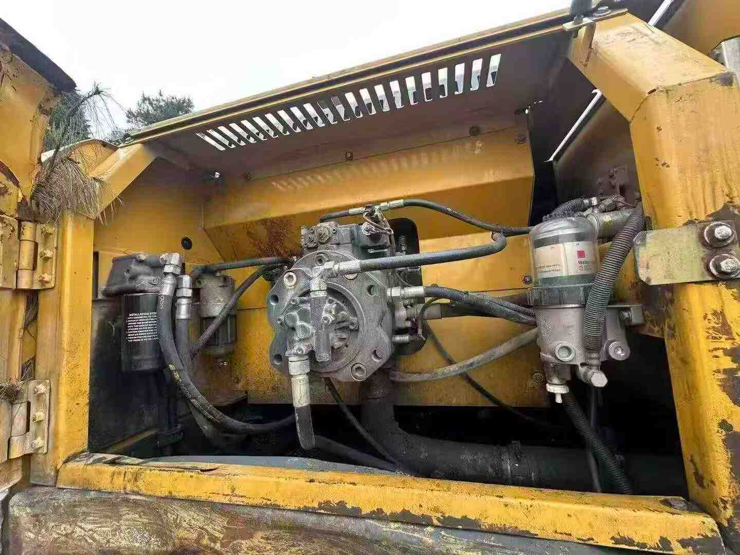 Buy XCMG XE370 Used Excavator / 8