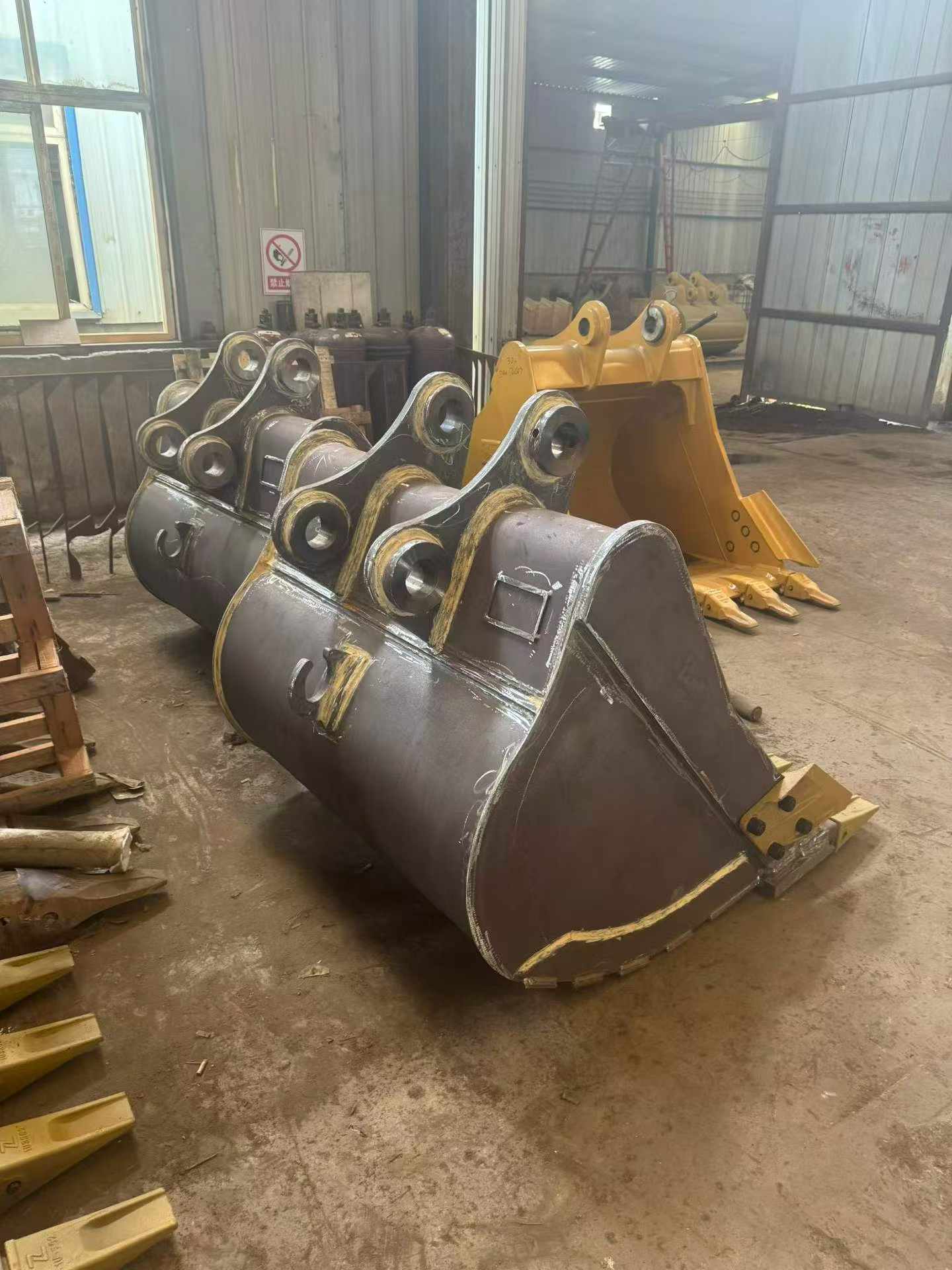 Buy Caterpillar 320A Used Excavator / 4