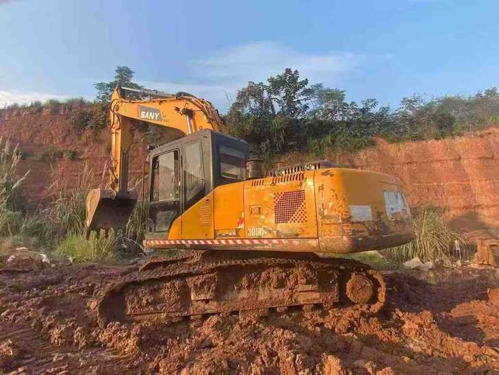 Buy Sany SY195C Used Excavator / 1