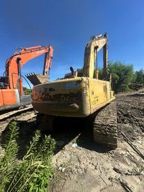 Buy Komatsu PC200-6 Used Excavator / 5 Buy Komatsu PC200-6 Used Excavator / 5