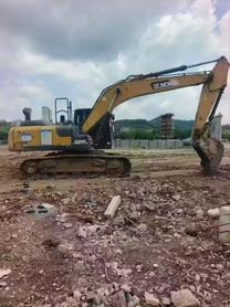 Buy XCMG XE200 Used Excavator / 2 Buy XCMG XE200 Used Excavator / 2