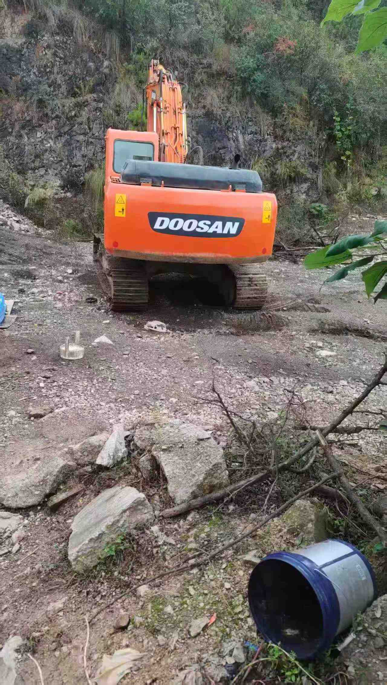 Buy Doosan DH215-7 Used Excavator / 5