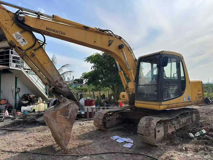 Buy Komatsu PC120-6E Used Excavator / 1