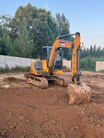 Buy XCMG XE60 Used Excavator / 2 Buy XCMG XE60 Used Excavator / 2