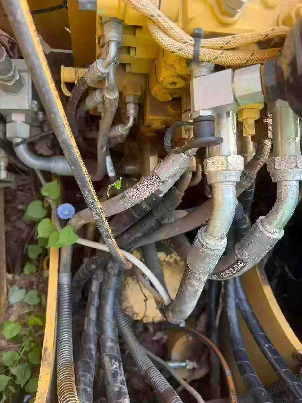 Buy Caterpillar 307B Used Excavator / 3 Buy Caterpillar 307B Used Excavator / 3
