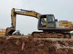 Buy XCMG XE215 Used Excavator / 3 Buy XCMG XE215 Used Excavator / 3