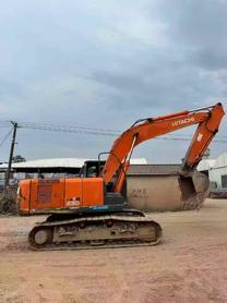 Buy Hitachi EX200-3 Used Excavator / 3 Buy Hitachi EX200-3 Used Excavator / 3