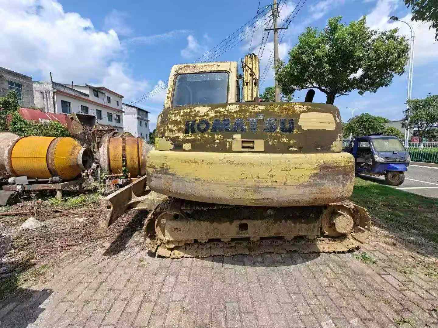 Buy Komatsu PC60 Used Excavator / 2