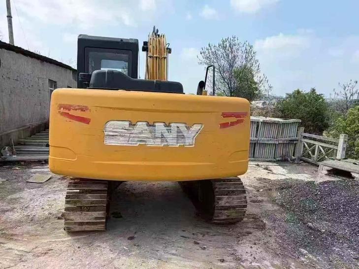 Buy Sany SY125C Used Excavator / 1
