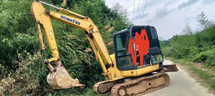 Buy Komatsu PC56-7 Used Excavator / 1