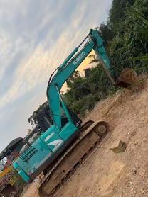 Buy Kobelco SK140 Used Excavator / 2 Buy Kobelco SK140 Used Excavator / 2