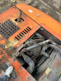 Buy Hitachi EX200-3 Used Excavator / 6 Buy Hitachi EX200-3 Used Excavator / 6