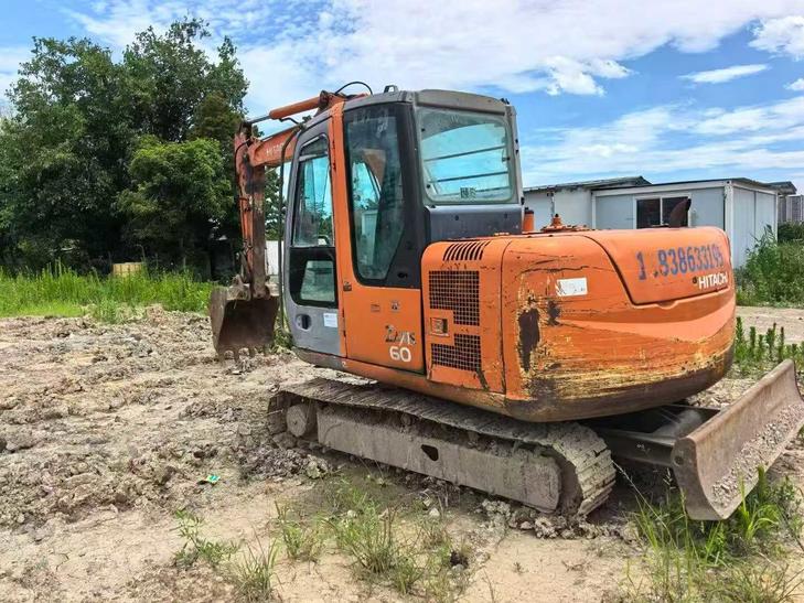 Buy Hitachi ZX60 Used Excavator / 1