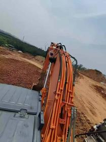 Buy Hitachi ZX210K-5A Used Excavator / 6 Buy Hitachi ZX210K-5A Used Excavator / 6