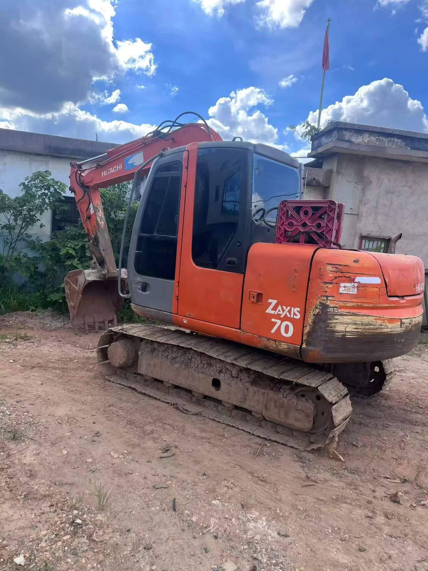 Buy Hitachi EX70 Used Excavator / 3