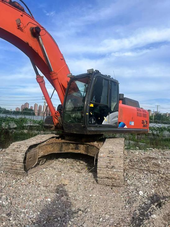 Buy Hitachi EX360-5 Used Excavator / 1