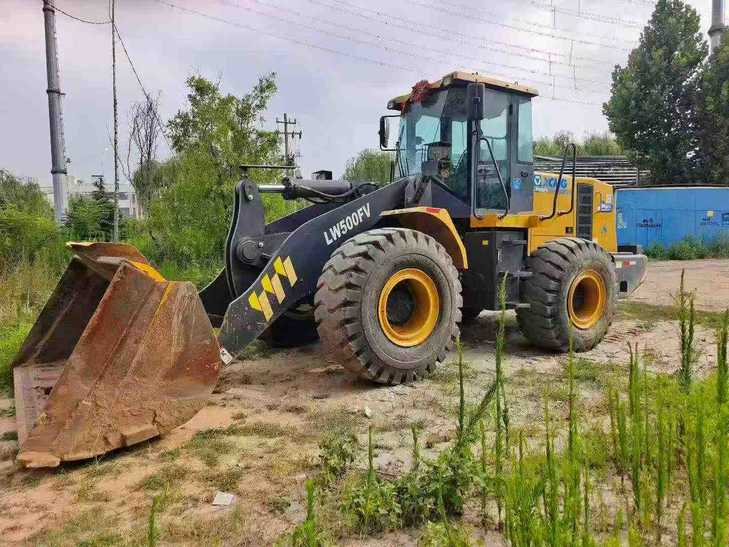 Buy XCMG LW500FV Used Loader / 1