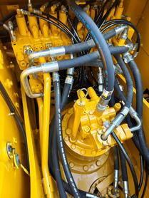 Buy Caterpillar 320D Used Excavator / 5 Buy Caterpillar 320D Used Excavator / 5