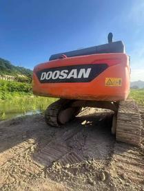 Buy Doosan DX520LC Used Excavator / 2 Buy Doosan DX520LC Used Excavator / 2