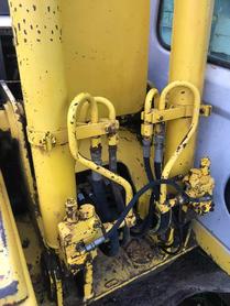 Buy Sumitomo SH120-3 Used Excavator / 4 Buy Sumitomo SH120-3 Used Excavator / 4