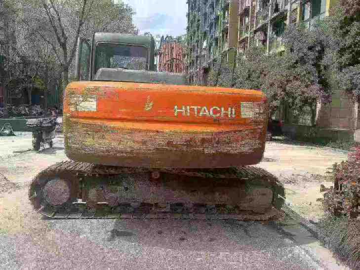 Buy Hitachi EX120-6 Used Excavator / 1