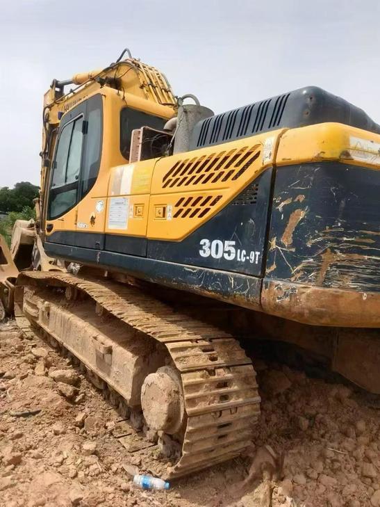 Buy Hyundai R305LC-7 Used Excavator / 1