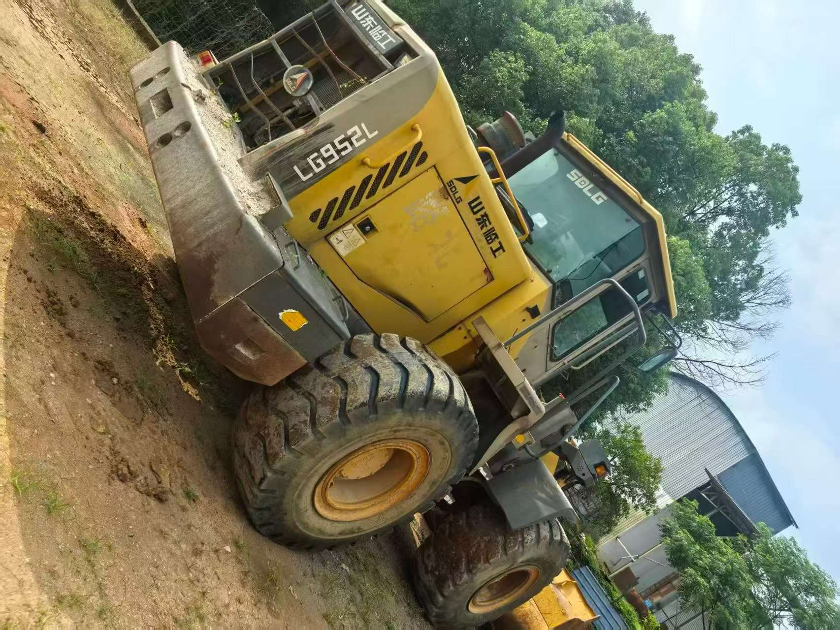 Buy SDLG LG952L Used Loader / 9