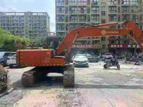 Buy Hitachi EX120-6 Used Excavator / 4 Buy Hitachi EX120-6 Used Excavator / 4