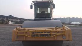 Buy XCMG XE265C Used Excavator / 3 Buy XCMG XE265C Used Excavator / 3