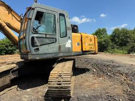 Buy Hyundai R215-7 Used Excavator / 4 Buy Hyundai R215-7 Used Excavator / 4