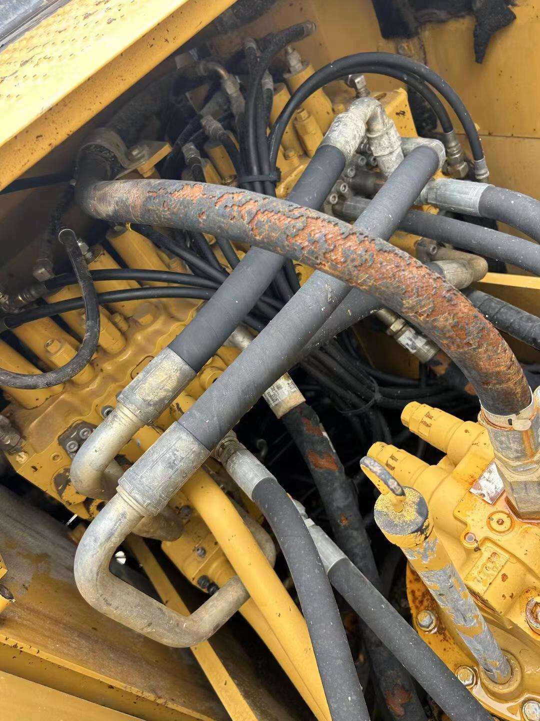 Buy Caterpillar 320D2GC Used Excavator / 6