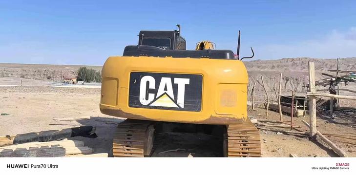 Buy Caterpillar 320D2GC Used Excavator / 1