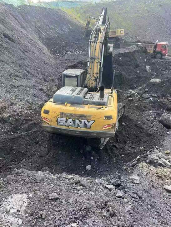 Buy XCMG XE380K Used Excavator / 1