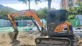 Buy Doosan DH60 Used Excavator / 3 Buy Doosan DH60 Used Excavator / 3