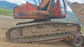 Buy Doosan DH225-7 Used Excavator / 2 Buy Doosan DH225-7 Used Excavator / 2
