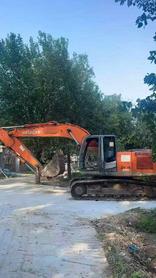 Buy Hitachi EX200-3 Used Excavator / 2 Buy Hitachi EX200-3 Used Excavator / 2