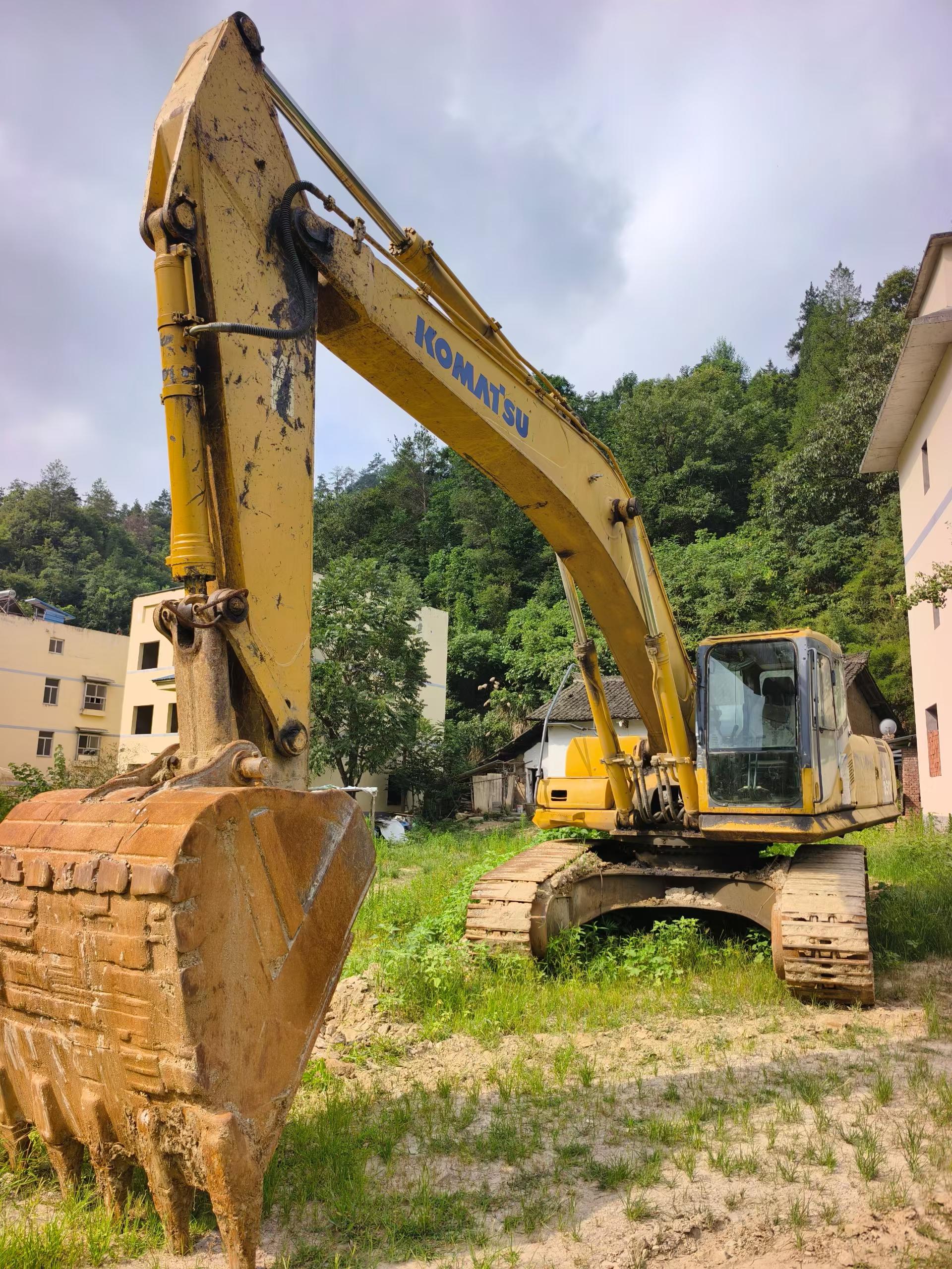 Buy Komatsu PC360-7 Used Excavator / 2
