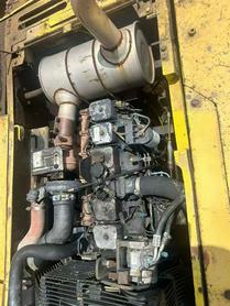 Buy Komatsu PC220-7 Used Excavator / 4 Buy Komatsu PC220-7 Used Excavator / 4