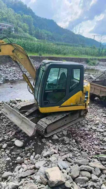 Buy Sumitomo SH80-6 Used Excavator / 1