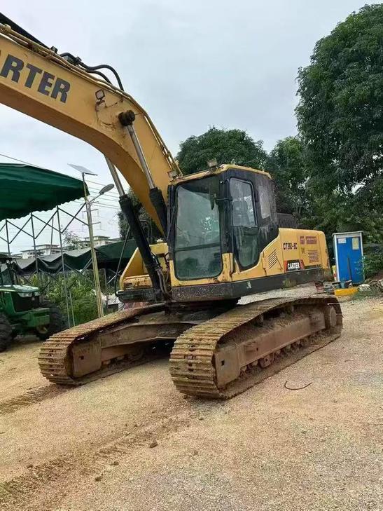 Buy Caterpillar CT260 Used Excavator / 1