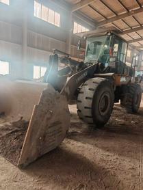 Buy XCMG LW600KV Used Loader / 3 Buy XCMG LW600KV Used Loader / 3