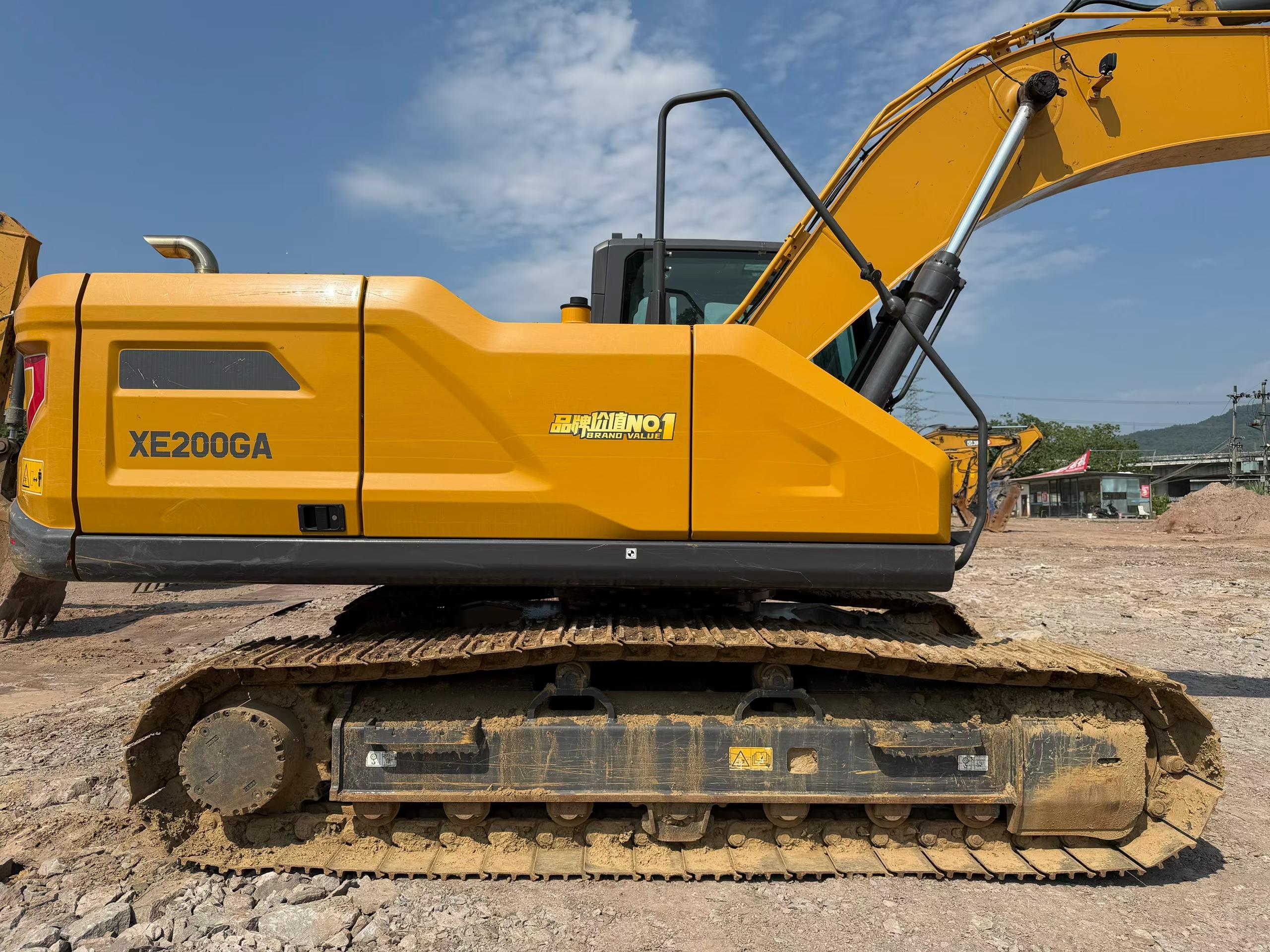 Buy XCMG XE200 Used Excavator / 7