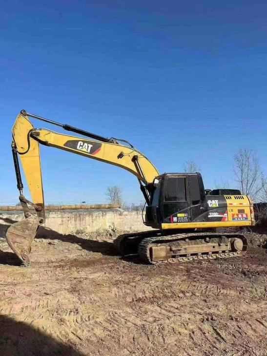 Buy Caterpillar 320D2GC Used Excavator / 1