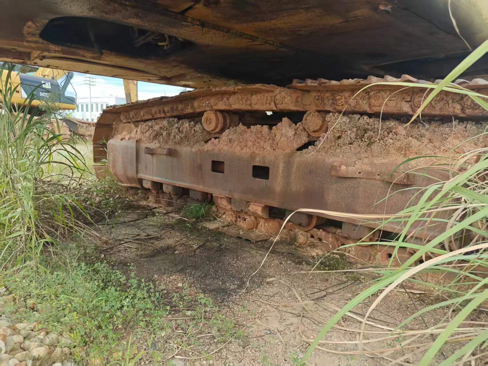 Buy Caterpillar 330B Used Excavator / 8