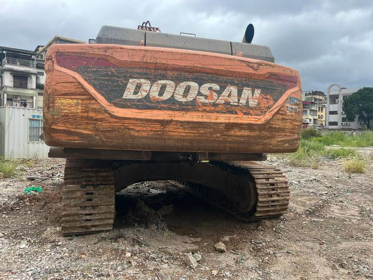 Buy Doosan DX380 Used Excavator / 1