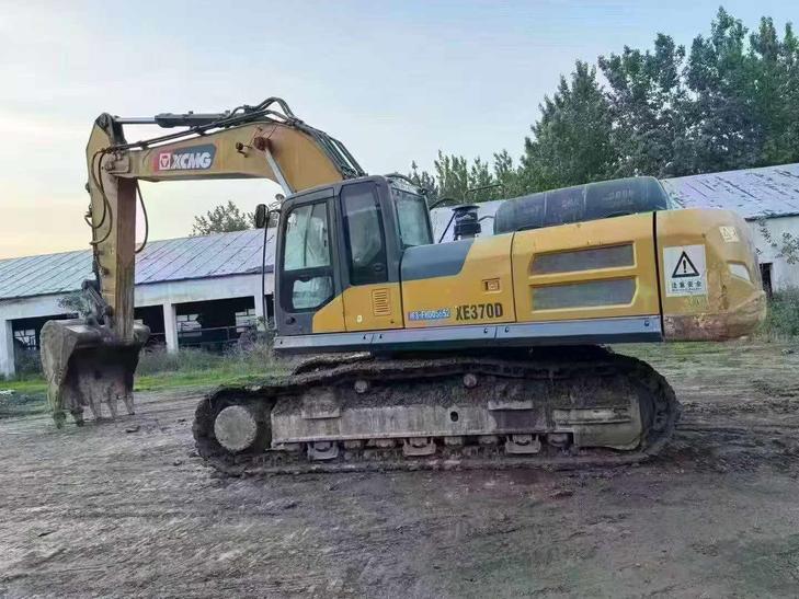 Buy XCMG XE370D Used Excavator / 1