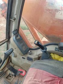 Buy Doosan DH150-7 Used Excavator / 5 Buy Doosan DH150-7 Used Excavator / 5