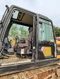 Buy Sany SY135 Used Excavator / 8 Buy Sany SY135 Used Excavator / 8