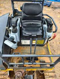 Buy XCMG XE26U Used Excavator / 7 Buy XCMG XE26U Used Excavator / 7
